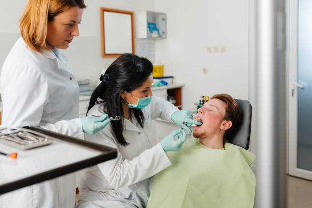 Best Cracked Tooth Emergency Dentist  in Woodworth, LA